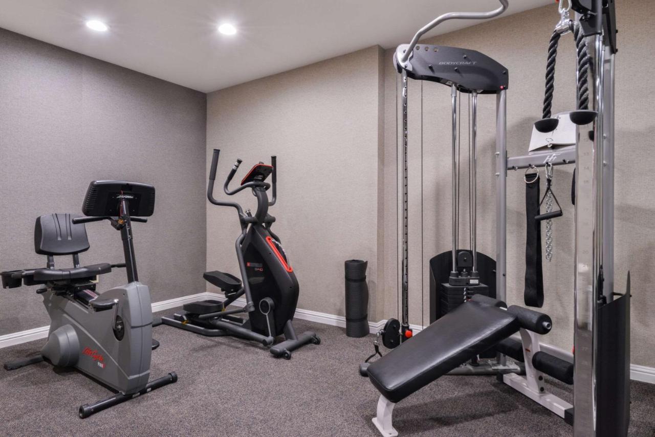Nova Sfo Hotel 3*